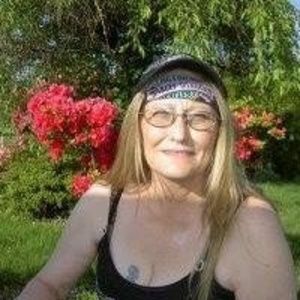 Meet your Posher, Pam